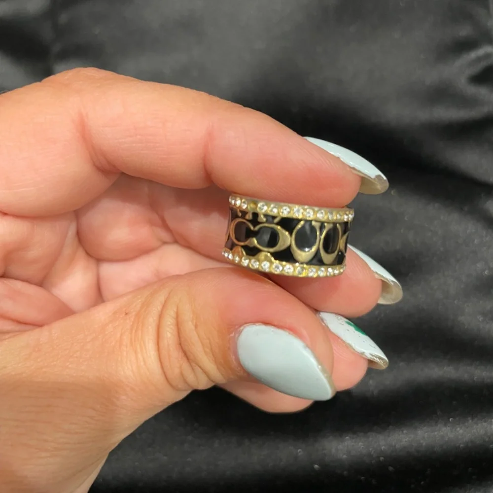 Coach ring - Picture 4 of 4